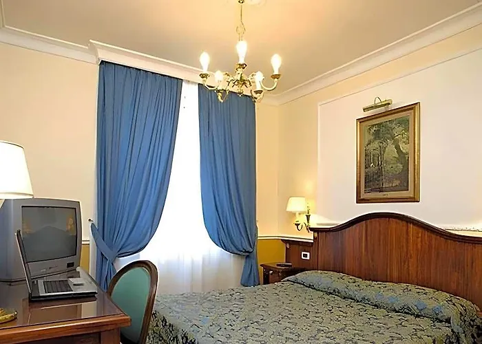 Giglio Dell'opera Hotel 3*
